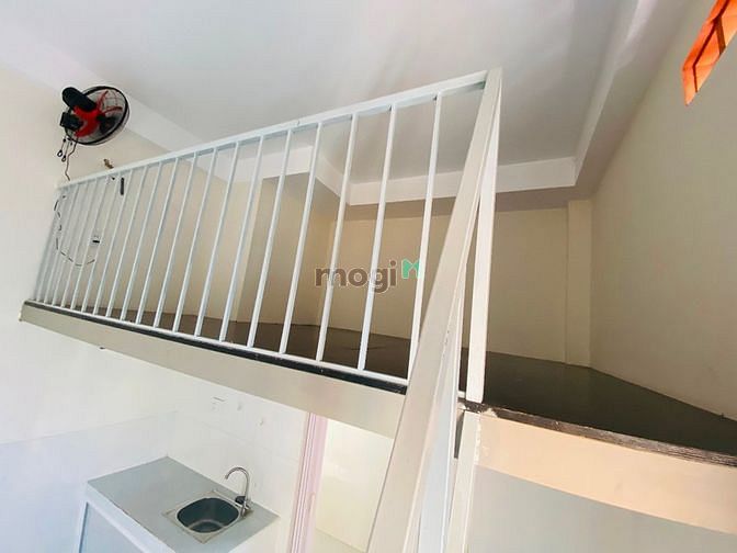 Hình ảnh Phòng trọ CAO CẤP, gác cao, hầm giữ xe và thang máy Q7