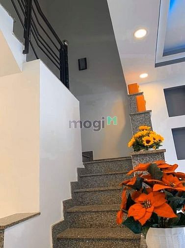 Hình ảnh Hẻm xe hơi Ngô Bệ P.13 Q.Tân Bình