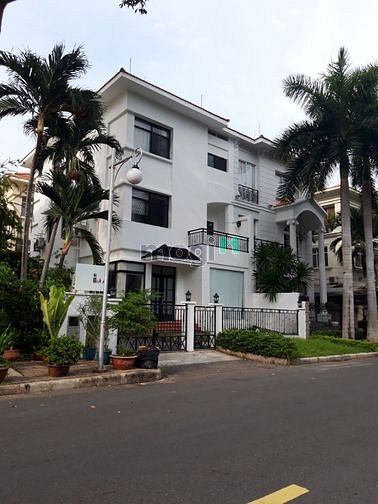 Hình ảnh Cần cho thuê gấp biệt thự Mỹ Thái, PMH, Q7, nhà mới sơn sửa.