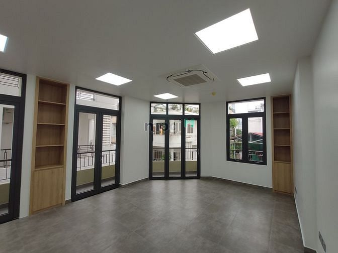 Hình ảnh Cho thuê 2MT 481B Lê Văn Sỹ, Quận 3 khu dân cư sầm uất