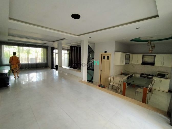 Hình ảnh Cho thuê nhà Mặt Tiền Biệt Thự Villa mới xây