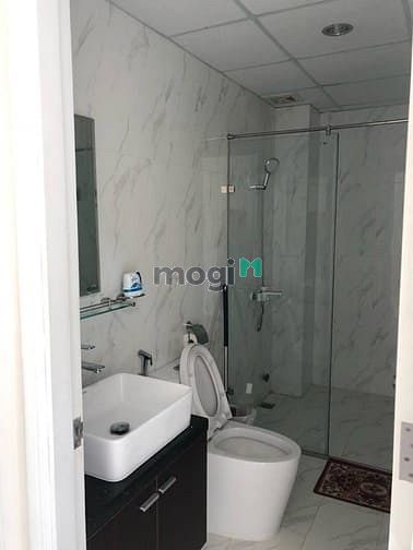 Hình ảnh Cho thuê nguyên căn 9C Hoàng Việt, p2, Tân Bình.