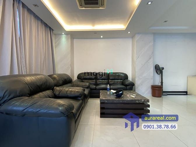 Hình ảnh Villa đường Bùi Tá Hán có hầm, thang máy, 6 PN cho thuê giá rẻ