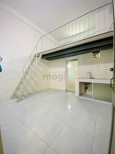 Hình ảnh Phòng trọ gác rộng, máy lạnh, máy giặt riêng Q7