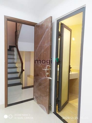 Hình ảnh Cho thuê nhà 737B CMT8, Phường 6, Quận Tân Bình