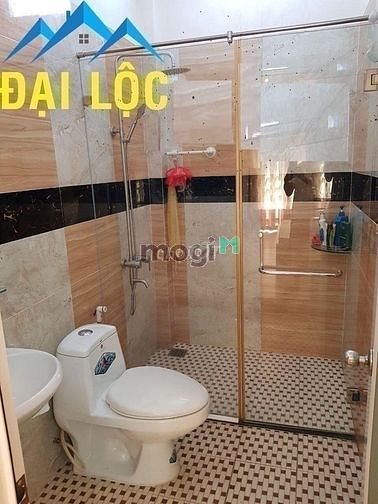 Hình ảnh Cho thuê nhà trệt 2 lầu,5x18m,đường d1