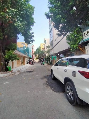 Hình ảnh Cho thuê nhà 10A Lê Quang Định p1 Bình Thạnh.
