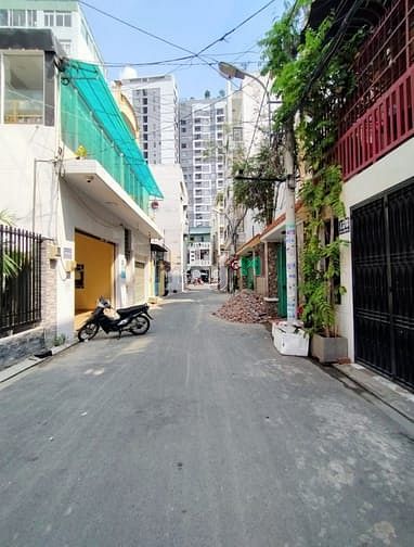 Hình ảnh Cho thuê nhà 10B Phan Đăng Lưu p1 Bình Thạnh.