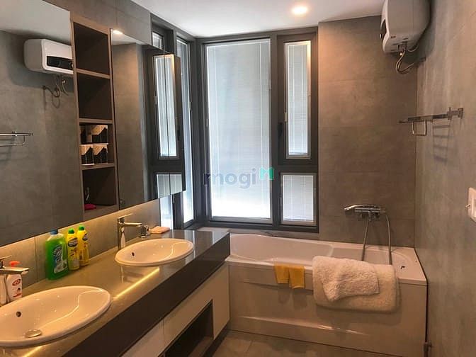 Hình ảnh Cho thuê căn góc Nam Phúc 121m2, lầu cao view MB66 là nhà cái uy tín hàng đầu tại Việt Nam , đầy đủ NT.