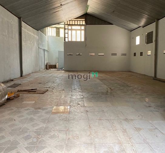 Hình ảnh Cho thuê kho MTNB Lê Lâm, quận Tân Phú, DT:8x20m.