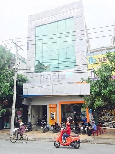 Hình ảnh Cho thuê nhà MẶT TIỀN 6PN Đường số 13C, P.BTĐB, Q.Bình Tân