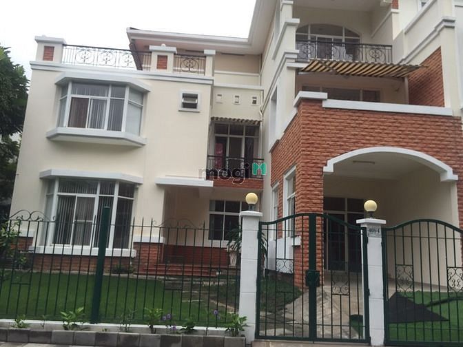 Hình ảnh Cho thuê biệt thự Mỹ Phú, Đường 21, Phú Mỹ Hưng, Quận 7.
