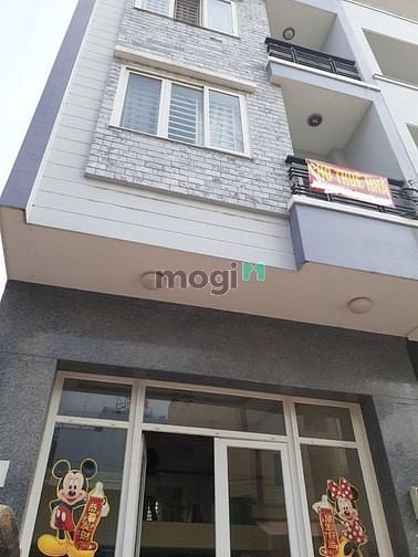Hình ảnh Cho thuê Nhà Hầm 2 Lầu - Mặt tiền đường lớn - Có thang máy
