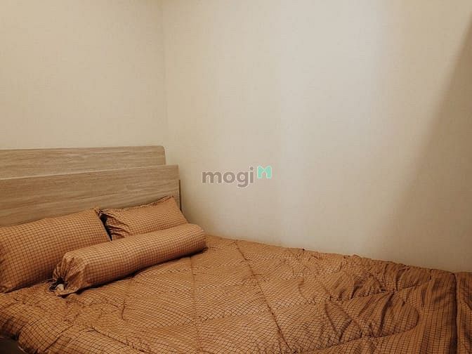 Hình ảnh Gấp cho thuê Sài Gòn Royal 2PN Quận 4 , full nội thất 14tr/tháng .