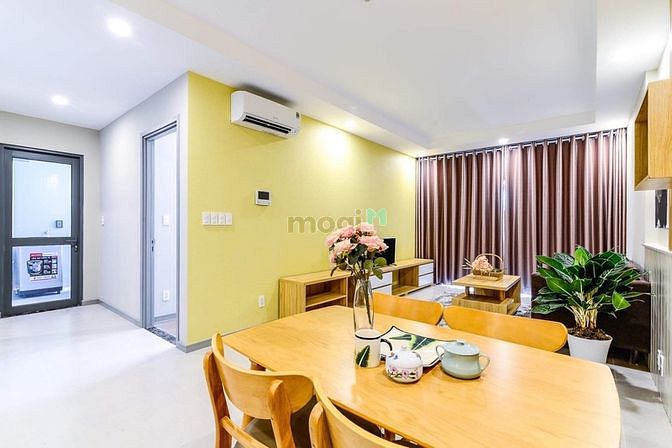 Hình ảnh CH cho thuê 90m2 2PN 2WC tại CC Gold View Q4 view hồ bơi 21tr/th