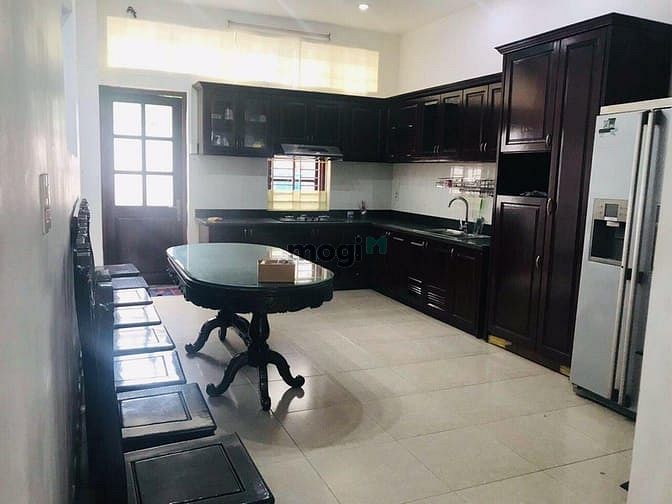 Hình ảnh Cho thuê nhà phố P. Bình An - Diện tích 5x20m - Hầm 3 lầu