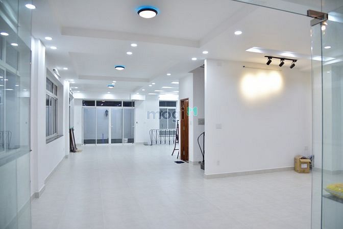 Hình ảnh Cho thuê nhà 4/3 Thích Quảng Đức , Phú Nhuận .