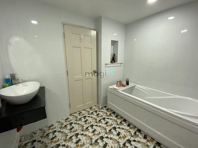 Hình ảnh Cho thuê nhà Mặt Tiền 91B Bắc Hải p6 Tân Bình