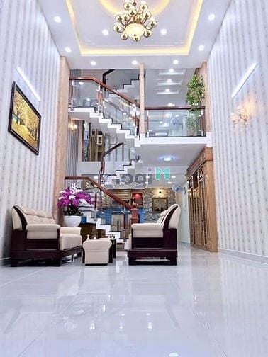 Hình ảnh Cho thuê nhà 281/2 Lê Văn Sỹ, Phường 1, Tân Bình. DTSD 240m2