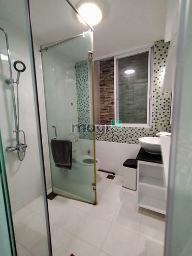 Hình ảnh Nhà nguyên căn mặt tiền 53 Phạm Văn Hai Q. Tân Bình