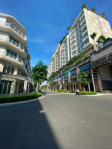 Hình ảnh Cần bán gấp căn góc Shophouse giá 50 tỷ