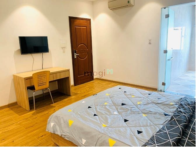 Hình ảnh Căn Hộ Studio Sàn Gỗ Sang Trọng 5’ Đi Vạn Hạnh Mall