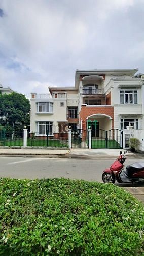 Hình ảnh Cho thuê biệt thự đường lớn Mỹ Thái 2, Phú Mỹ Hưng, quận 7.