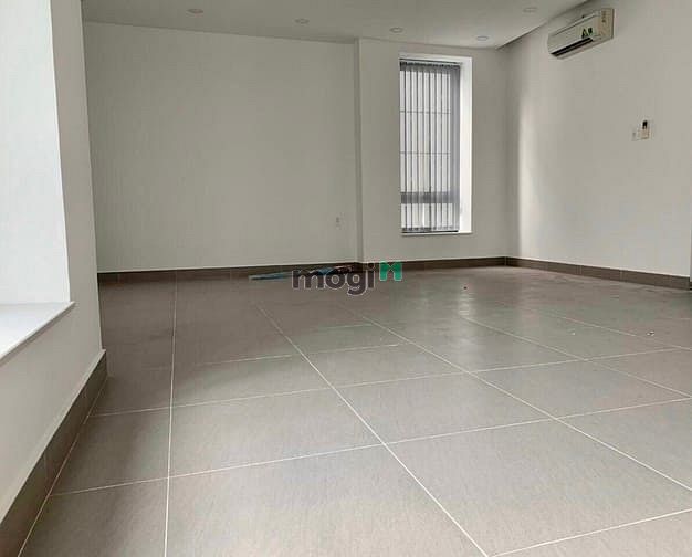 Hình ảnh Cho thuê nhà mặt tiền 71A Cộng Hoà, P12, Tân Bình
