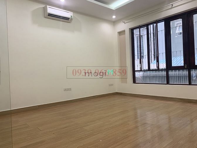 Hình ảnh Cho Thuê Văn Phòng Nguyễn Quý Đức 300m2 An Phú Quận 2