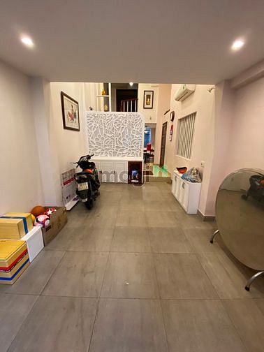 Hình ảnh Cho thuê nguyên căn 108/2 Cộng Hòa, Phường 4, Tân Bình.