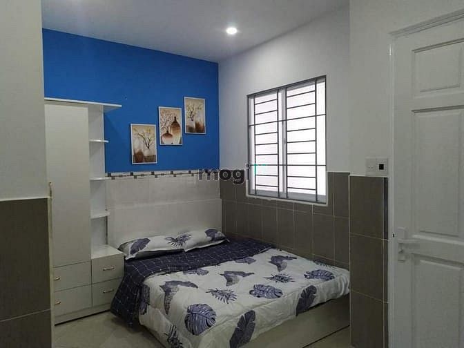 Hình ảnh Mặt tiền đường Bạch Đằng - Qua Sân bay TSN 5 phút - Tân Bình