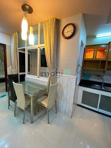 Hình ảnh Cho thuê CHCC Cao ốc H2, Quận 4, 2PN, 1WC, full NT, ban công, giá 11tr
