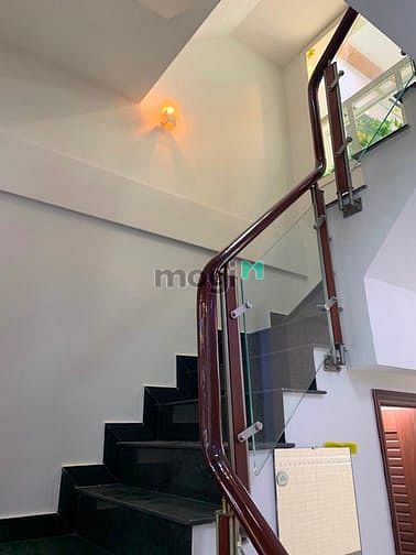 Hình ảnh Bán gấp nhà Đất Thánh Tân Bình 42m2, 3 tầng, 4 tỷ 350. Vuông vức.