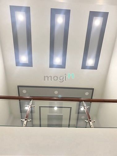 Hình ảnh Nhà cho thuê nguyên căn đường bàn cờ quận 3