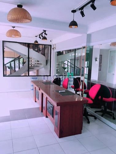 Hình ảnh Quận 10 140m² Nhà được thiết kế sang trọng