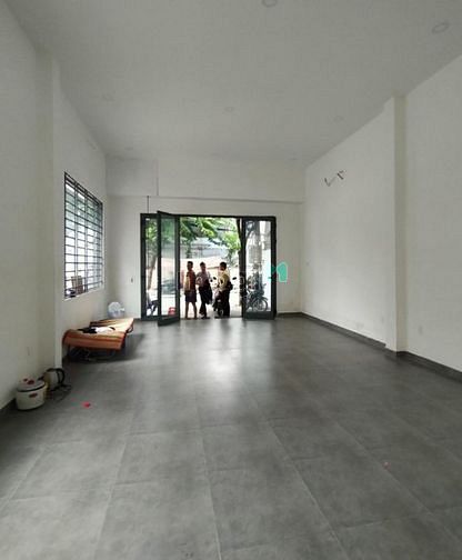 Hình ảnh Cho thuê nhà 254C LÊ VĂN SỸ, Phường 14. QUẬN 3. DTSD 310m2