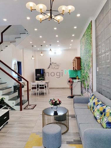 Hình ảnh Cho thuê nhà mặt tiền Phổ Quang, Quận Tân Bình,
