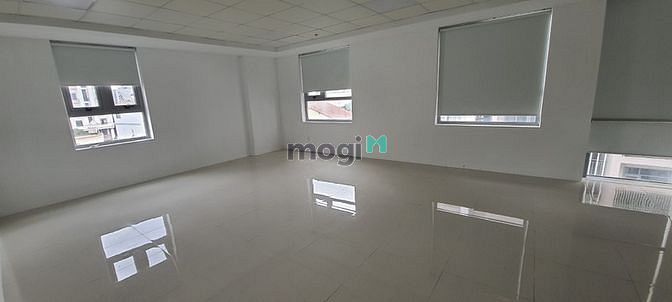 Hình ảnh LUXCITY-quận 7 văn phòng mới hoàn thiện , giá cho thuê chỉ từ 6tr