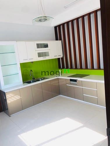 Hình ảnh Cho thuê nhà 32/3A Trần Quang Diệu, Quận 3