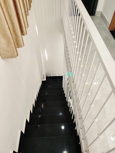 Hình ảnh Nhà hẻm XE HƠI THÔNG PHAN XICH LONG 270F Phan đình phùng, Q.PN