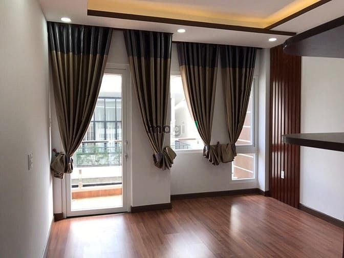 Hình ảnh Cho thuê mặt tiền 340C Hoàng Văn Thụ p4 tân bình