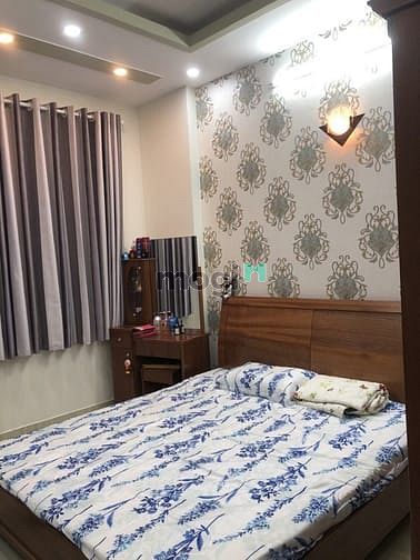 Hình ảnh Nhà 6 tầng đường Thăng Long, P14 Tân Bình DT 8x20m