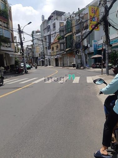 Hình ảnh Địa chỉ 98B Trần Quang Khải p.Tân Định Quận 1
