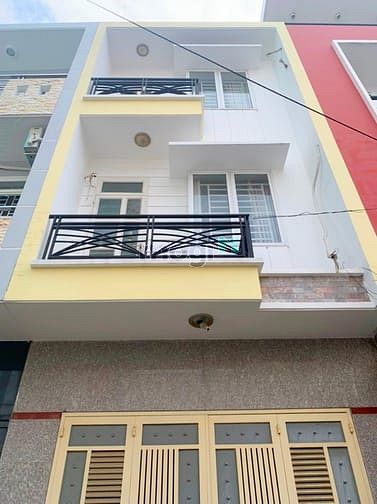 Hình ảnh Bán Nhà 1 Sẹc Ngay Sát Chợ Lê Văn Quới