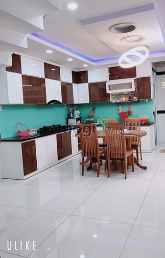 Hình ảnh CẦN CHO THUÊ GẤP 68/2L Lê Hồng Phong, Phường 2, Quận 5.