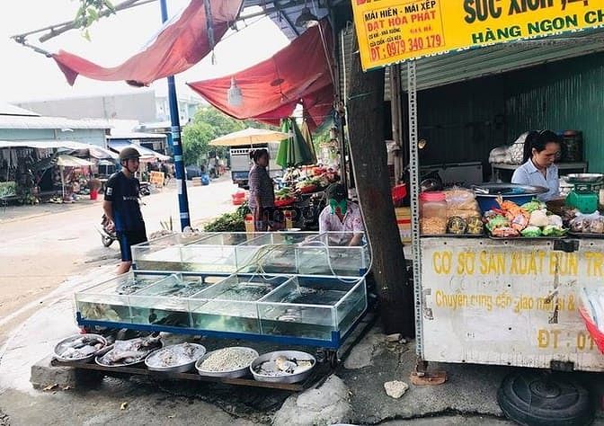 Hình ảnh Vỡ Nợ Tôi Cần Bán Gấp 232m2 Đất Sổ Riêng Thổ Cư Toàn Bộ,KDC Đông Đúc