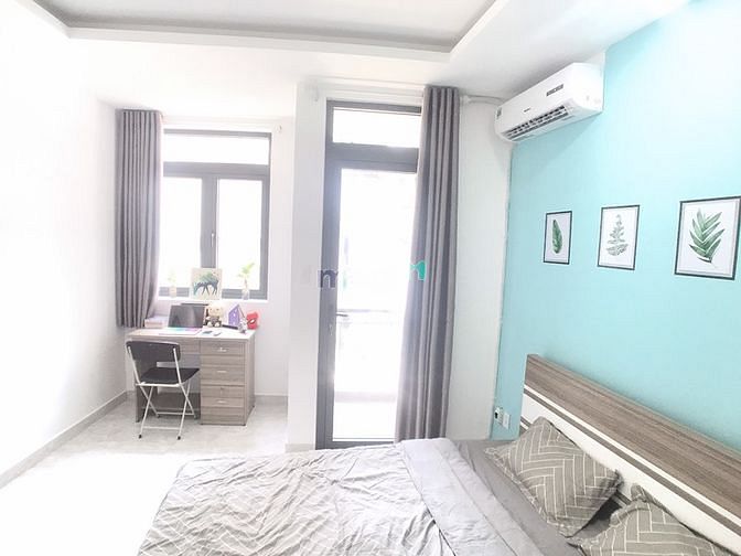 Hình ảnh studio full nội thất cửa sổ trời siêu thoáng sạch sẽ ngay Bình Thạnh