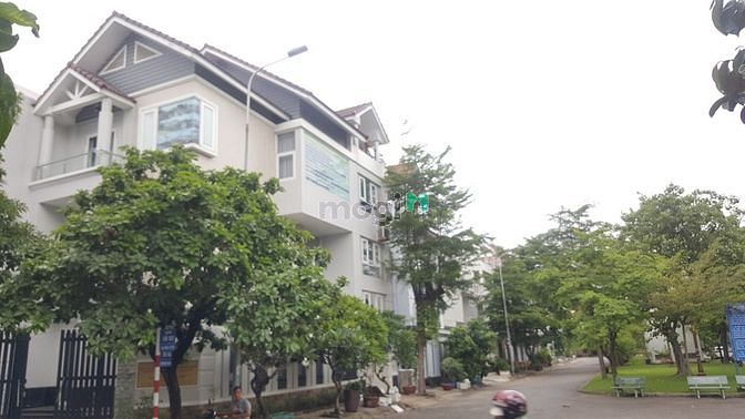 Hình ảnh Cho Thuê Biệt Thự 2 Mặt Tiền   325m2  KDC Sông Giồng _An Phú