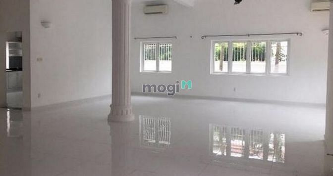 Hình ảnh Cho thuê nhà 8/2A Trần Quang Diệu, p13, Quận 3