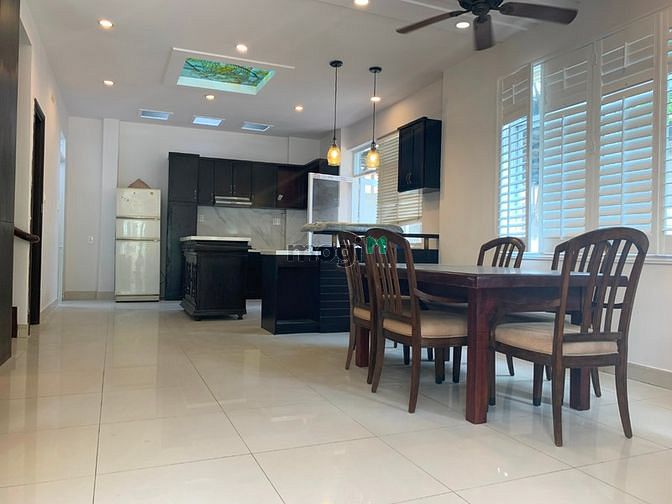 Hình ảnh Cho Thuê Biệt Thự 2 Mặt Tiền 400m2 Đường 34_Bình An_Quận 2
